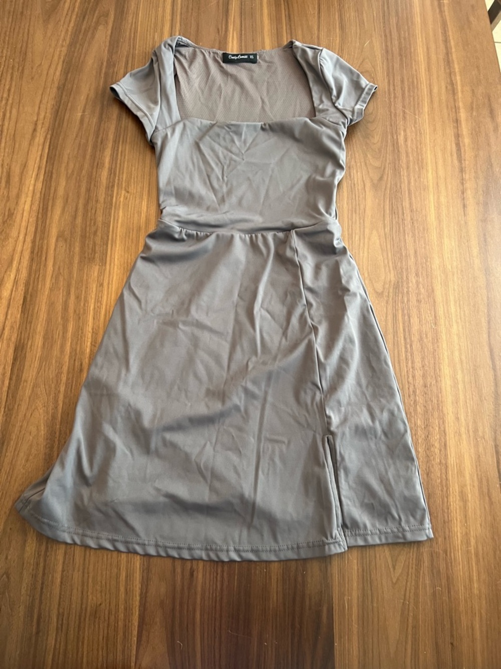 Classic Short-Sleeve athletic  A-Line Dress in Taupe